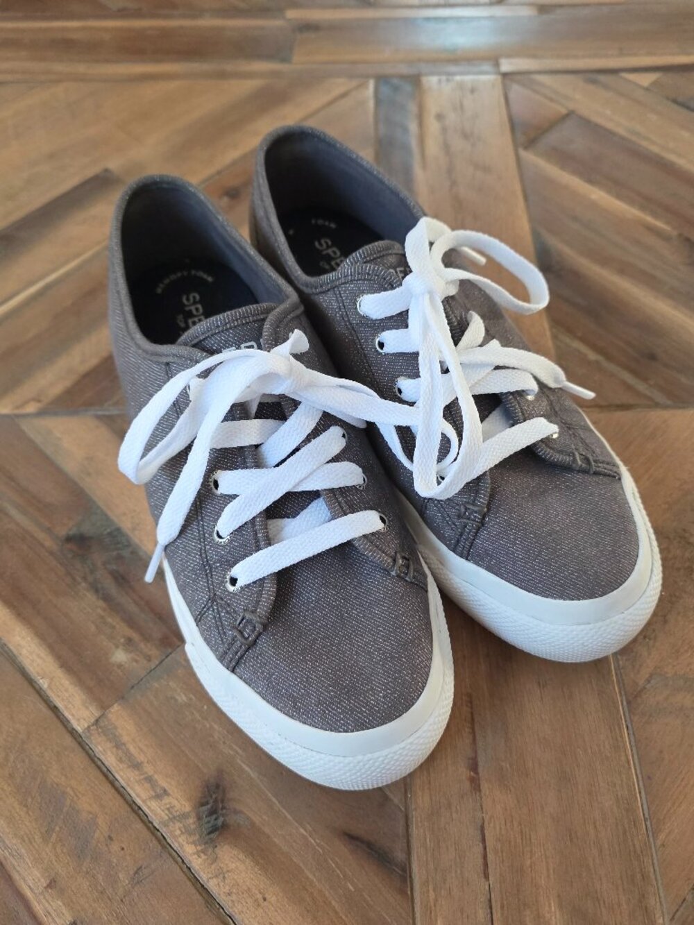 Gray Metallic Platform Sperry Sneakers, Women's 6.5, Kids 5